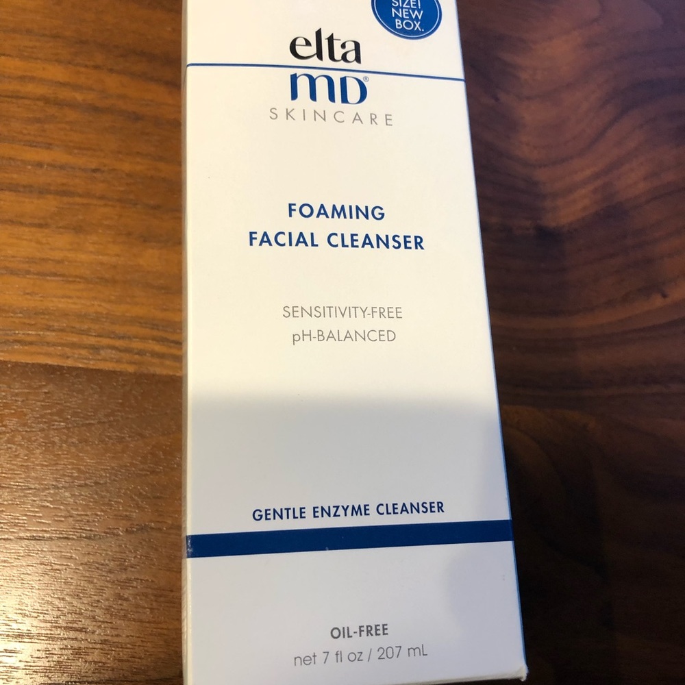 Elta MD Foaming Facial Cleanser